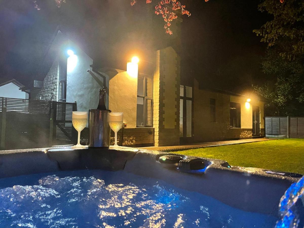 Family And Dog Friendly Luxury 3 Bed Property - With Hot Tub Kirkby Thore ภายนอก รูปภาพ